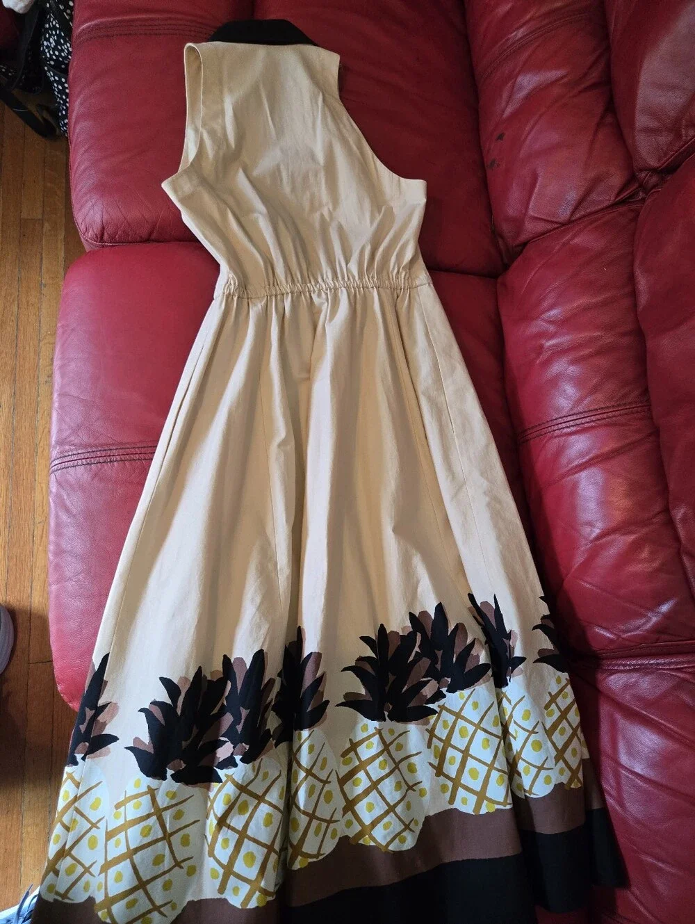 kate spade Two-Tone Sleeveless Button Shirt in Cream and Black